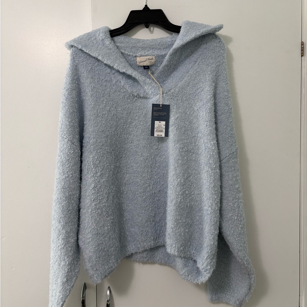 New With Tags Universal Thread Blue Collar Sweater
